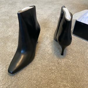Nine West Sissa Dress Boots in Black. Size 11 New